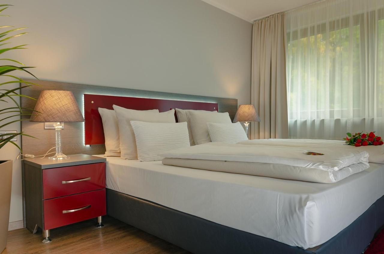 Waldhotel Sindelfingen Am Eichholz Eksteriør billede