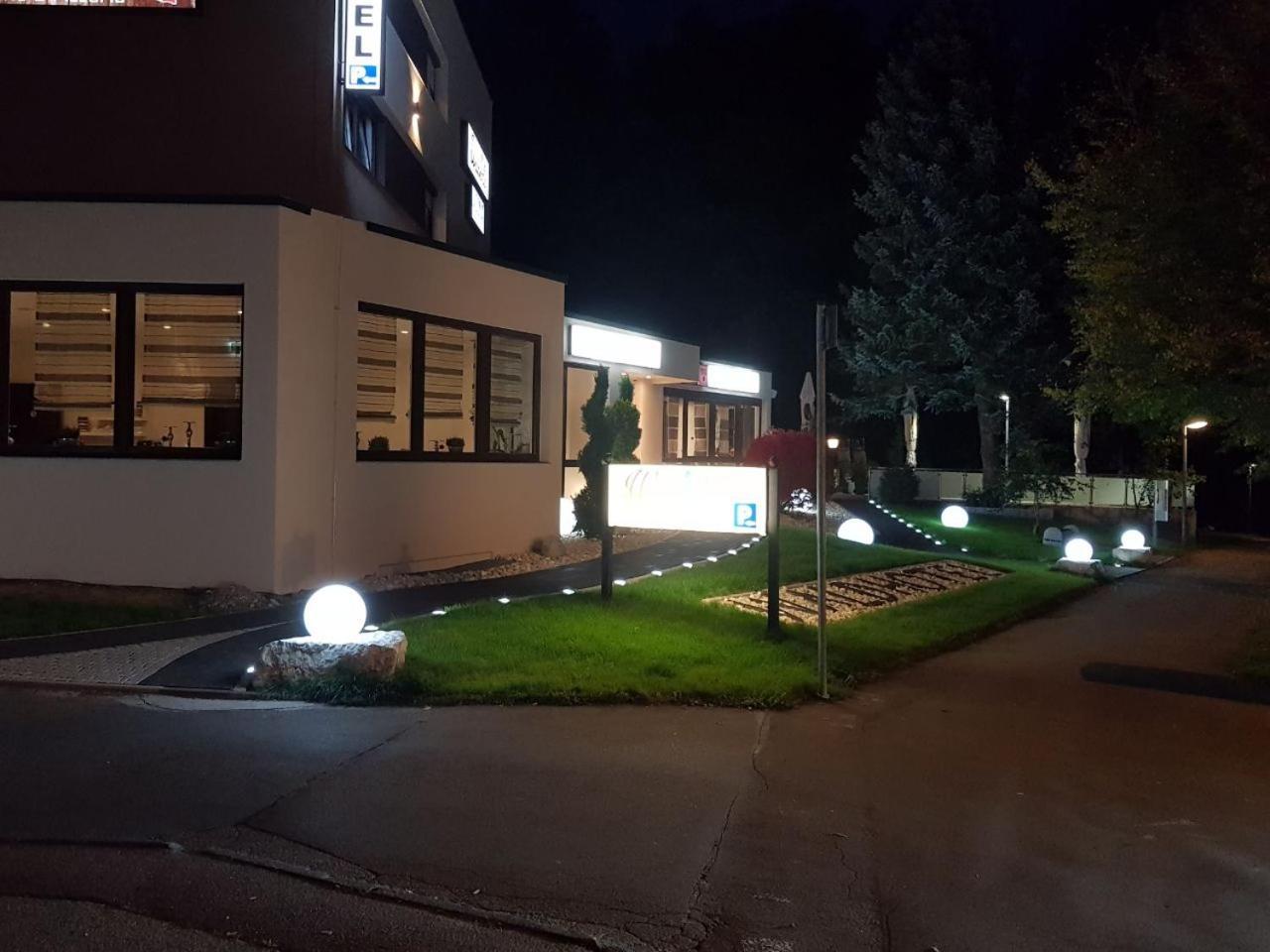 Waldhotel Sindelfingen Am Eichholz Eksteriør billede